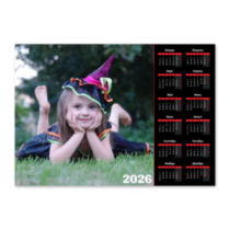 Великі фото, календарна сітка на темному фоні. Календар-постер